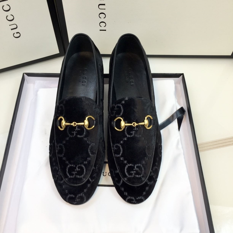 Gucci Leather Shoes